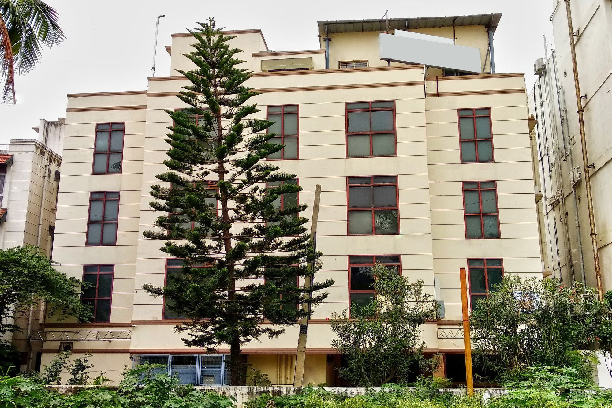 Oyo 539 Hotel Pearl Inn Bangalore Buitenkant foto