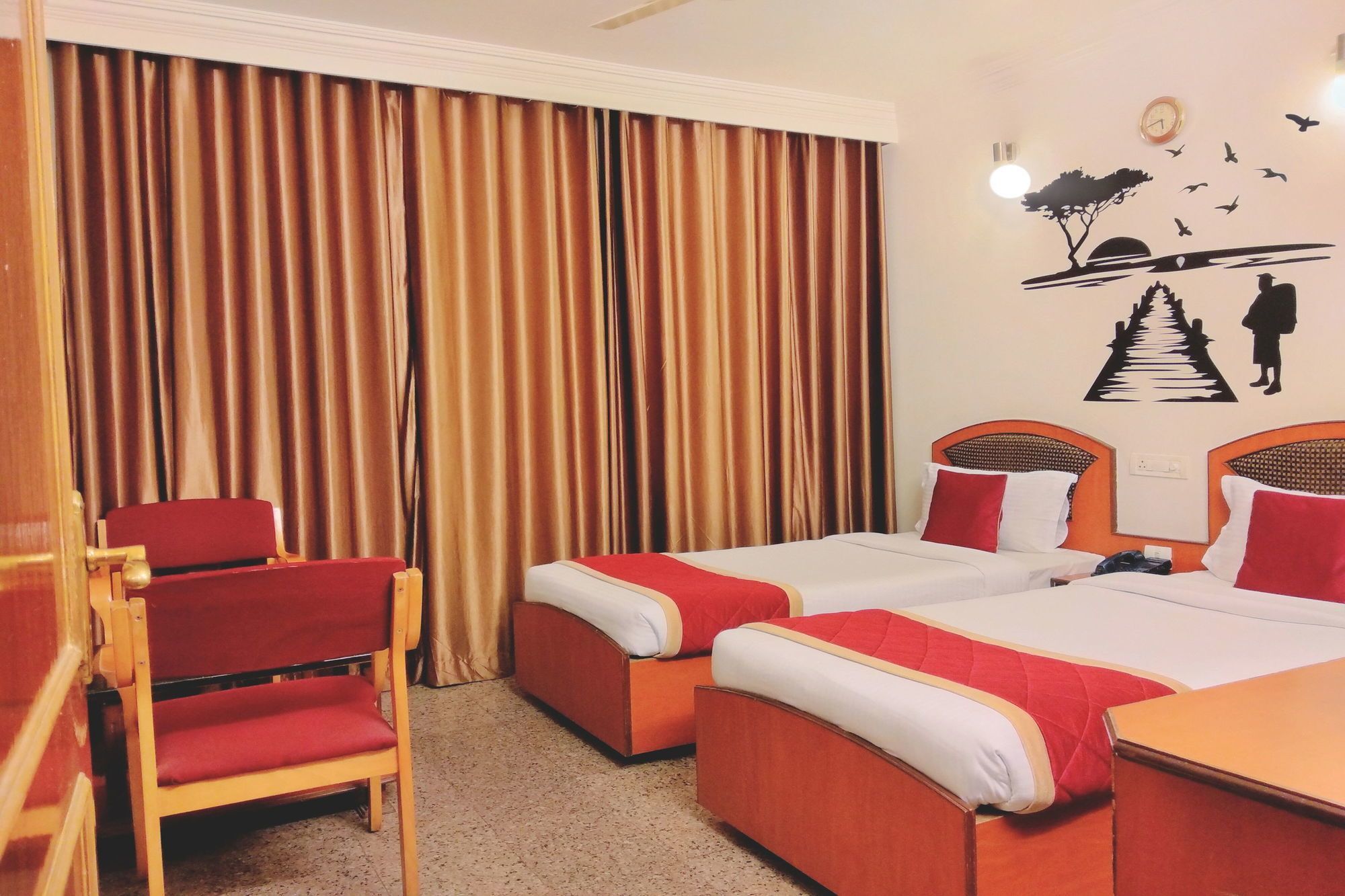 Oyo 539 Hotel Pearl Inn Bangalore Buitenkant foto
