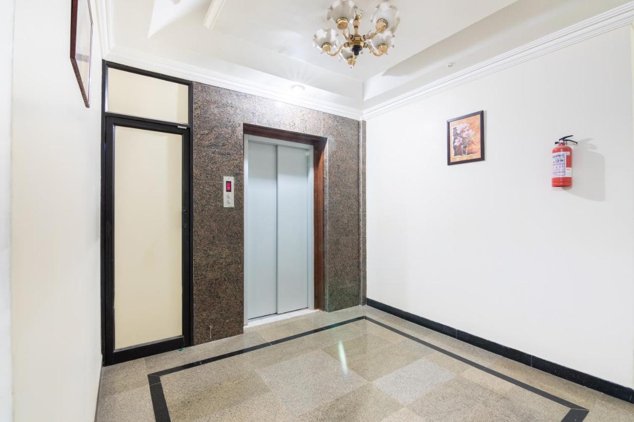 Oyo 539 Hotel Pearl Inn Bangalore Buitenkant foto