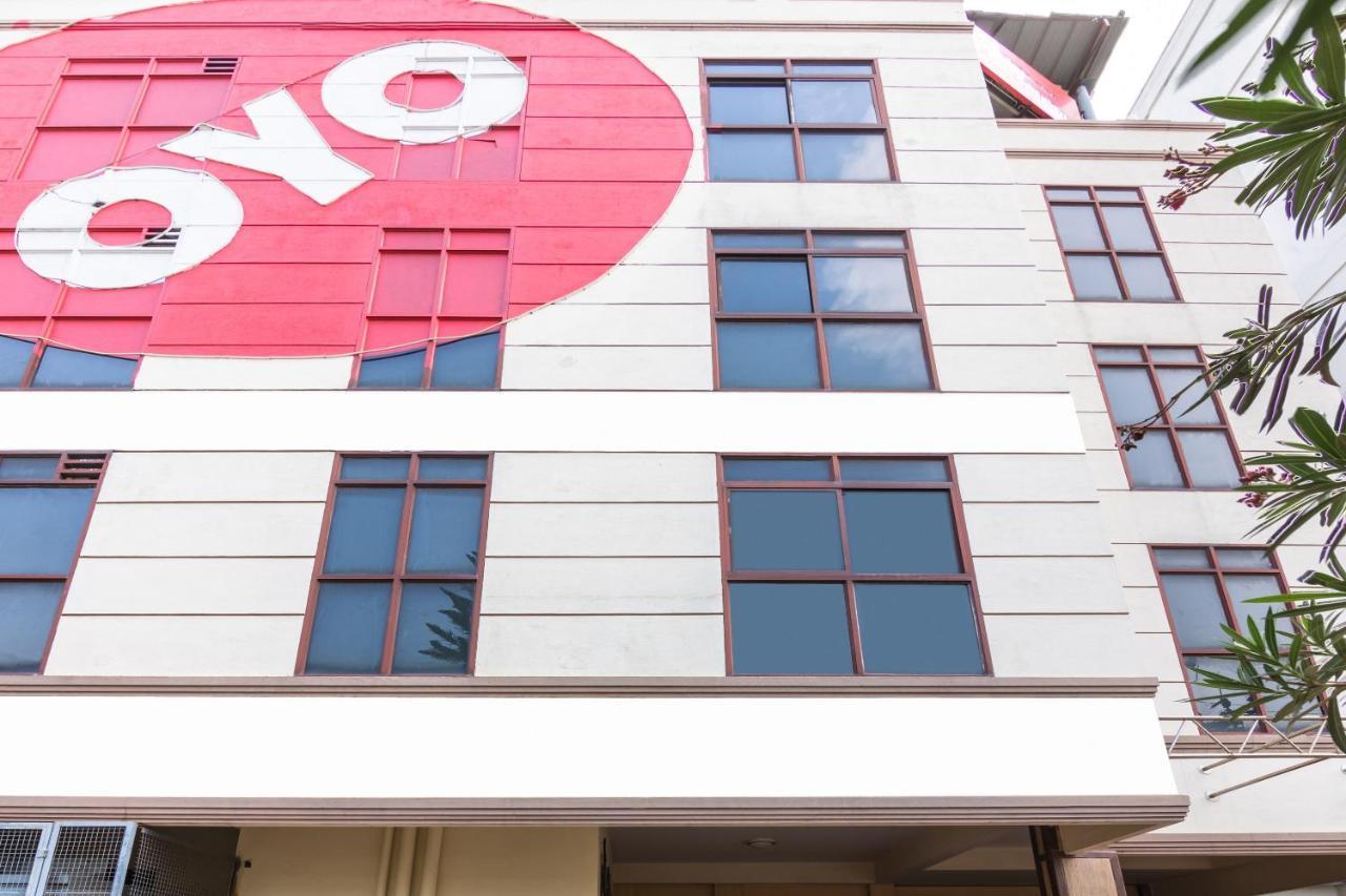 Oyo 539 Hotel Pearl Inn Bangalore Buitenkant foto